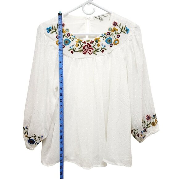 White Peasant Blouse With Floral Embroidery & 3/4 Sleeves By Haute Monde Size M - Picture 6 of 12